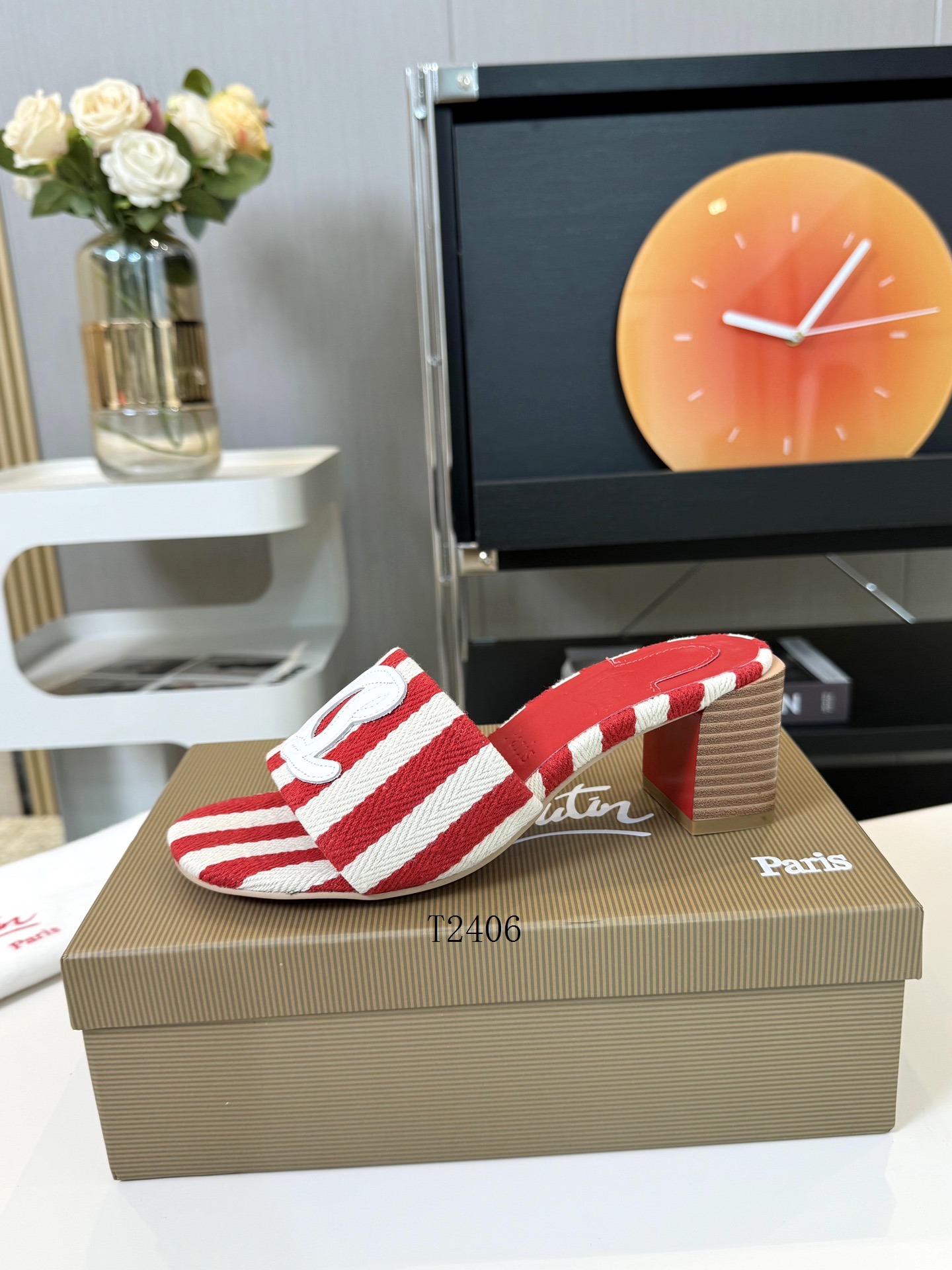 Christian Louboutin High Heel Woman 0401